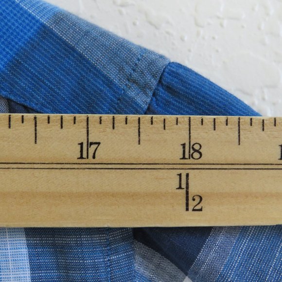 Good Man* Men's Short Sleeve Button Down Curved Hem Plaid Shirt~ Size Large - Picture 8 of 13